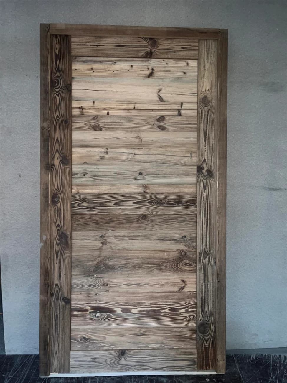 Porte intérieure vieux bois